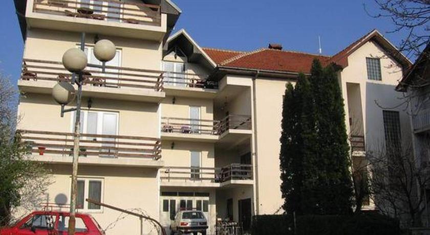 Апартаменты Apartments Božinović