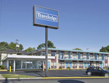 Отель Bloomington Travelodge