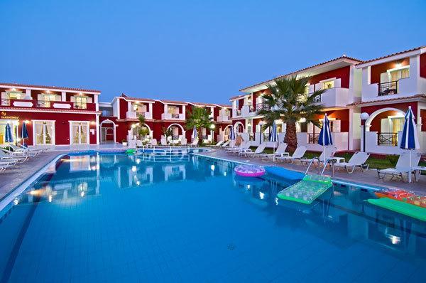 Апартаменты Hotel Yakinthos