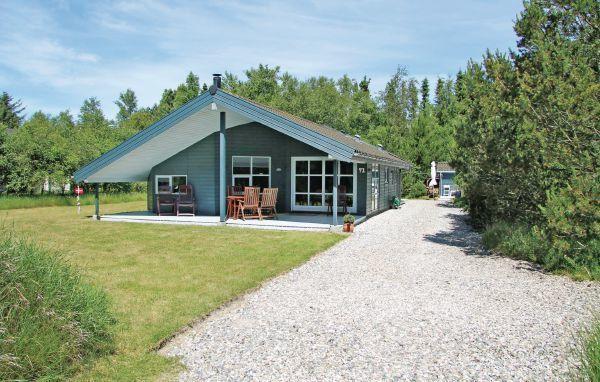 Апартаменты Holiday home Albaek *XII *