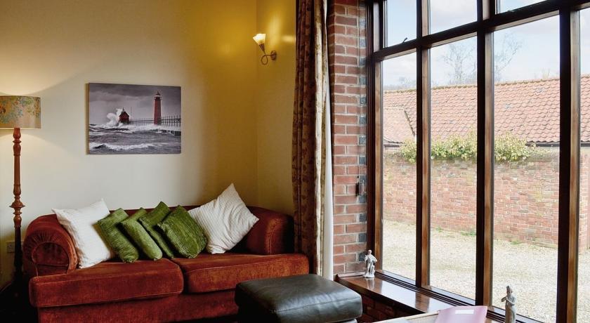 Апартаменты Elm Barn Lodge