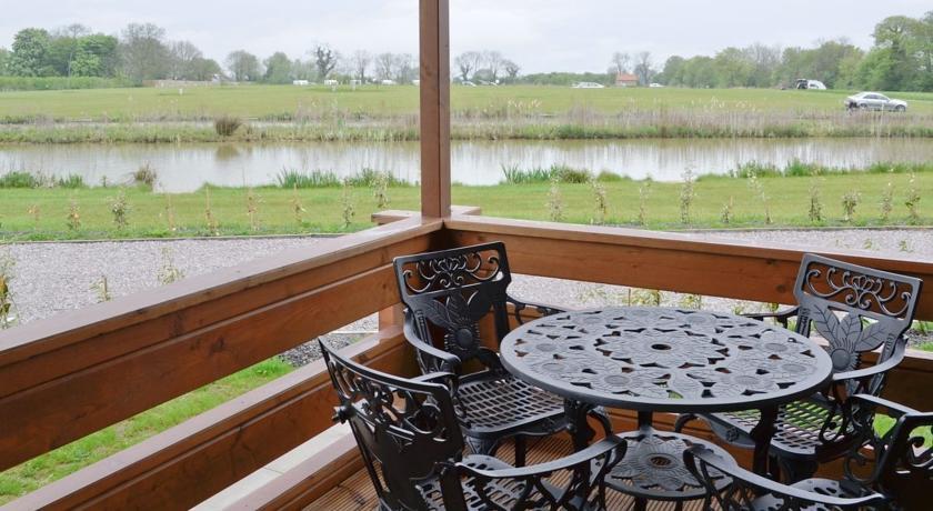 Апартаменты Bulrush Lodge