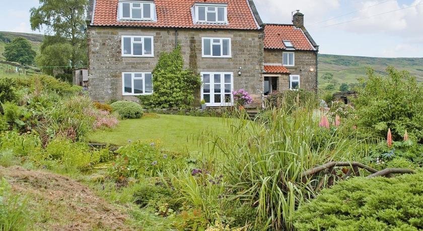 Апартаменты Medds Farmhouse