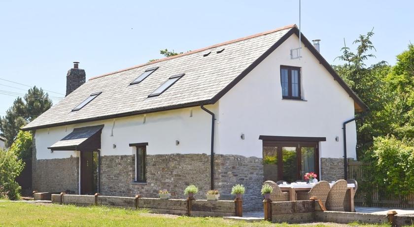 Апартаменты Edistone Barn