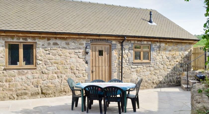 Апартаменты Cleeton Gate Barn