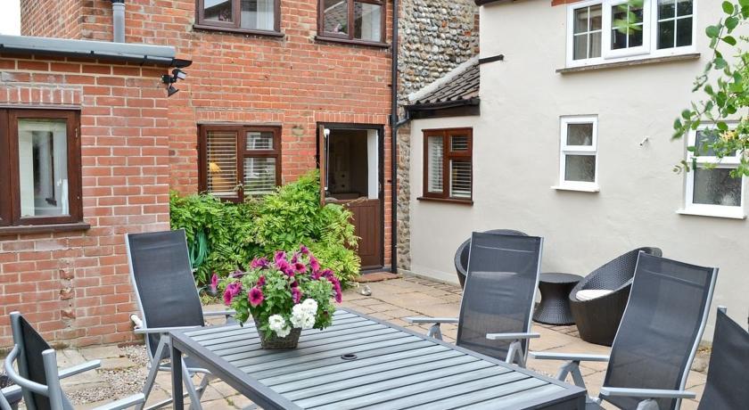 Апартаменты Ivy Cottage