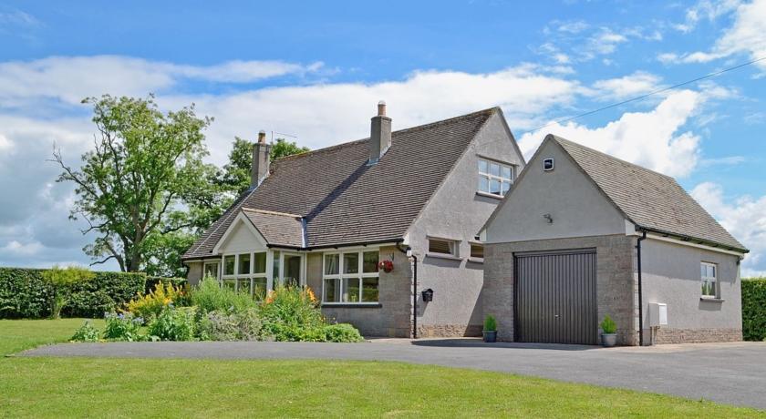 Апартаменты Storrs Croft