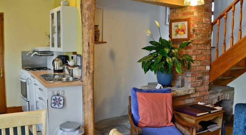 Апартаменты Swallows Barn