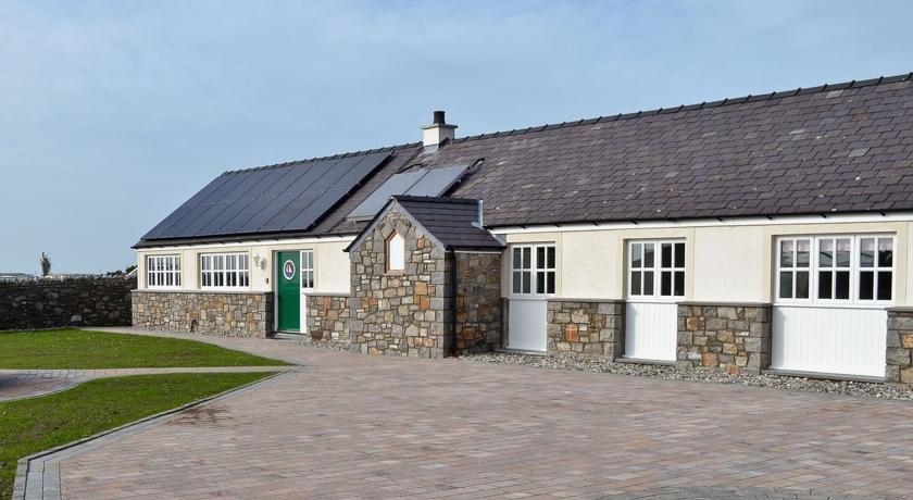 Апартаменты Bagnol Farmhouse