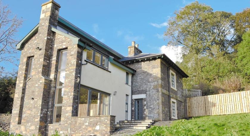 Апартаменты South Lodge