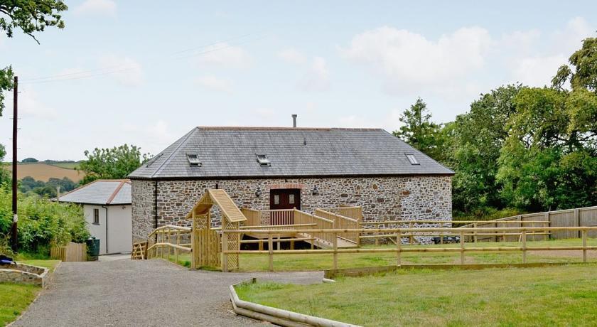 Апартаменты Folley Barn