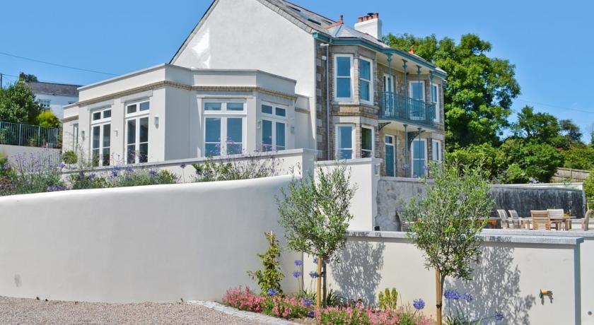 Апартаменты Treburthick House