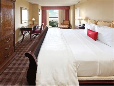 Crowne Plaza Hotel Dallas Market Center