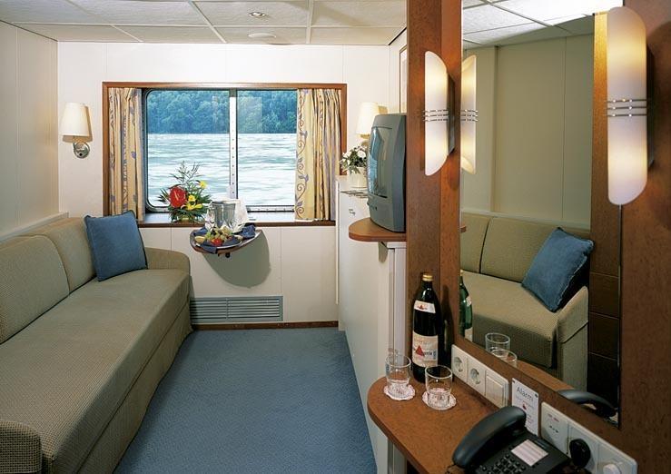 Fairtours Hotelschiff Regina Rheni Cologne