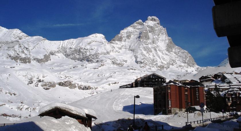 Апартаменты Breuil Cervinia Funicular House