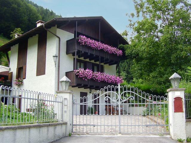 Апартаменты Apartment Bezzecca 4