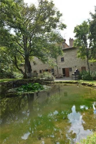 Апартаменты Holiday home in Monterchi with Seasonal Pool