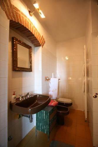 Апартаменты Apartment in San Polo In Chianti with Seasonal Pool