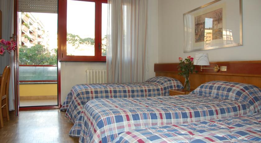 Отель Albergo Ristorante Del Ponte