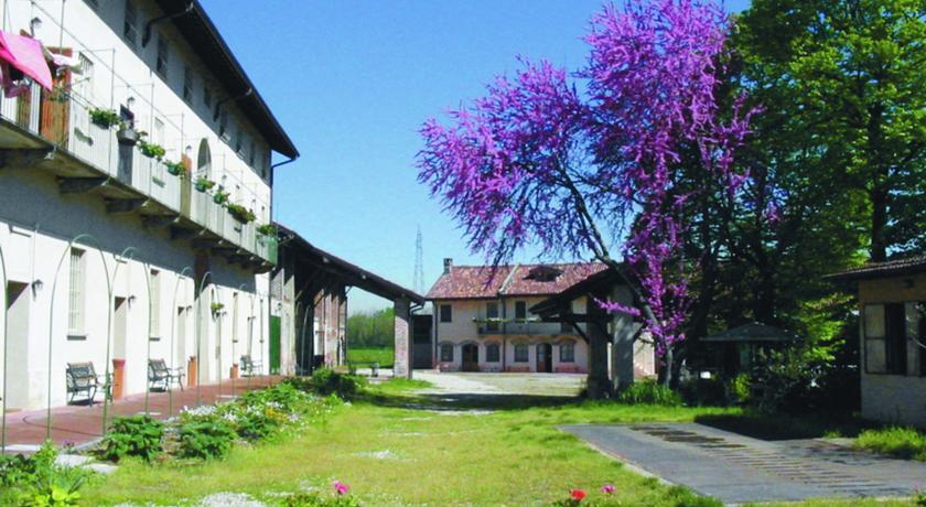Отель Agriturismo Cascina Santa Brera