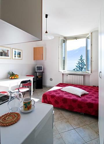 Апартаменты Appartamento Lago d'Iseo