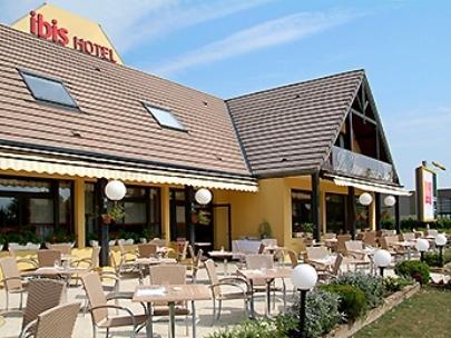 Отель ibis Beaune La Ferme Aux Vins
