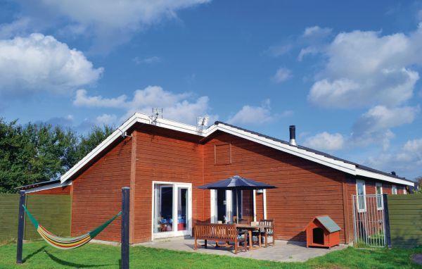 Апартаменты Holiday home Asnaes 46 with Hot tub