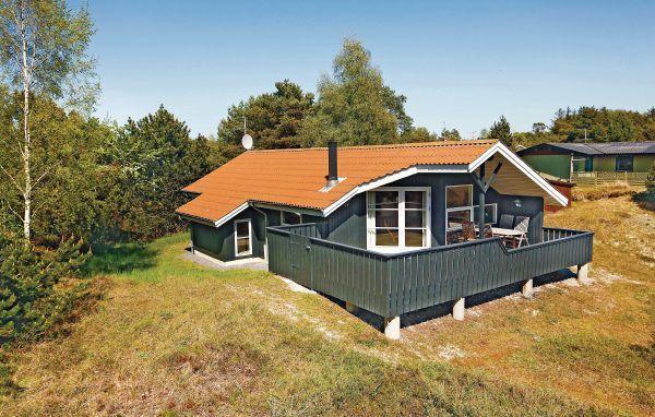 Апартаменты Holiday home Aakirkeby *LIII *