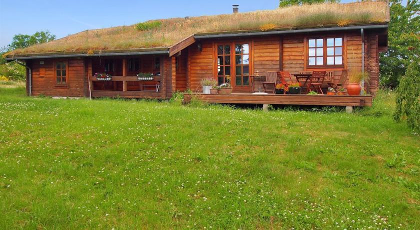 Апартаменты Holiday home Rønde 300 with Sauna and Terrace