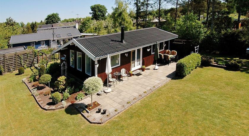 Апартаменты Holiday home Fårvang 712 with Terrace