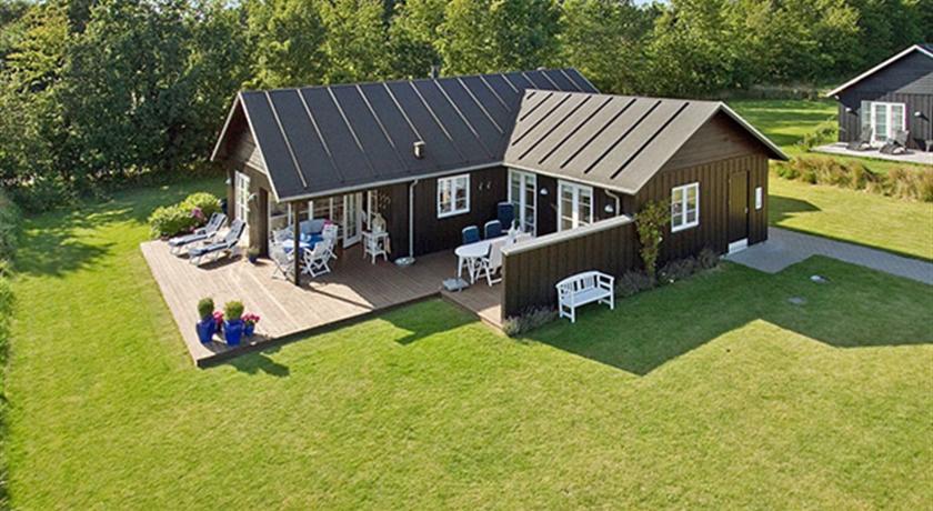 Апартаменты Holiday home Nysted 304 with Sauna and Terrace