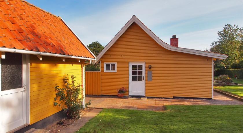 Апартаменты Holiday home Gudhjem 766 with Terrace