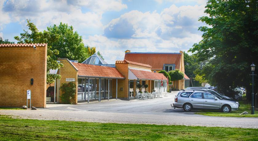 Отель Fjelsted Skov Kro