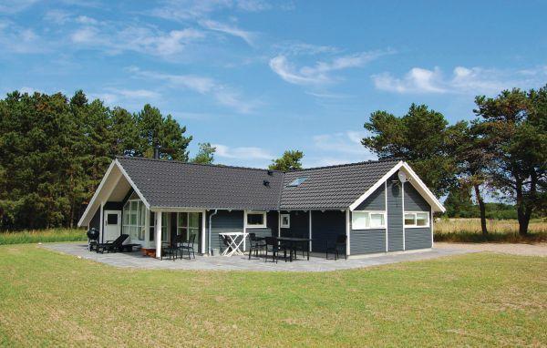 Апартаменты Holiday home Humble with Sauna 444