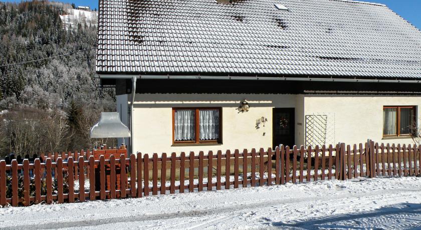 Апартаменты HomeRez  Holiday home Granitzen
