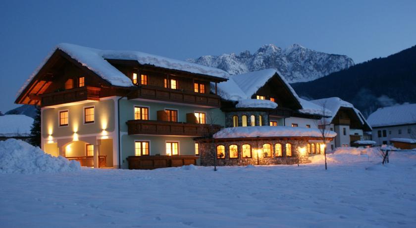 Отель Hotel Hansbauerhof