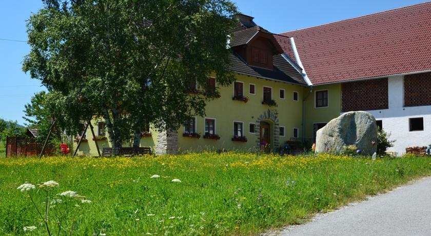Апартаменты Urlaub am Kräutlhof in Mariapfarr