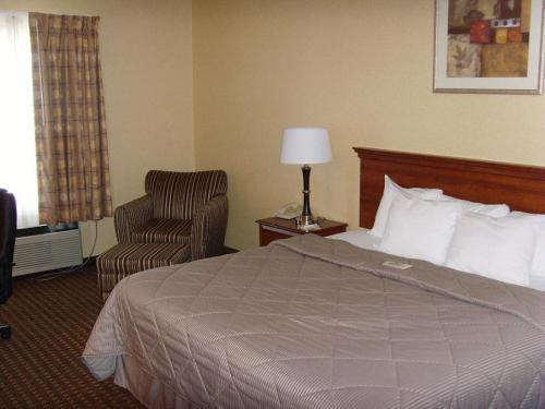 Отель Comfort Inn Capital City