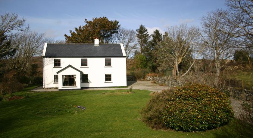 Отель 236 Faul, Clifden