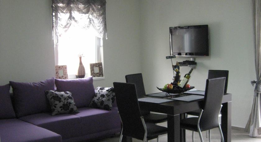 Апартаменты Smokva Apartments
