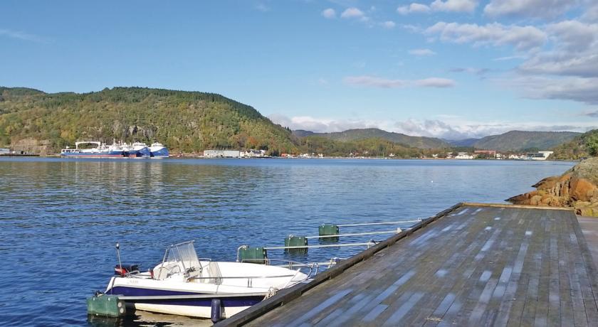 Апартаменты Holiday home Lyngdal with Sauna 278