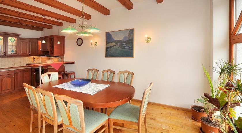 Апартаменты Four-Bedroom Apartment Resort Beatrice