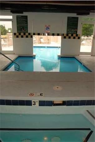 Отель Hilton Garden Inn Charlotte Pineville