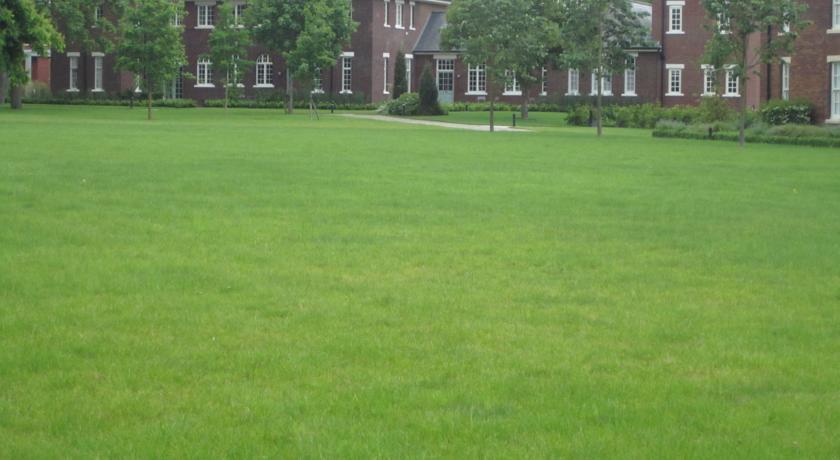 Апартаменты The Garden Quarter