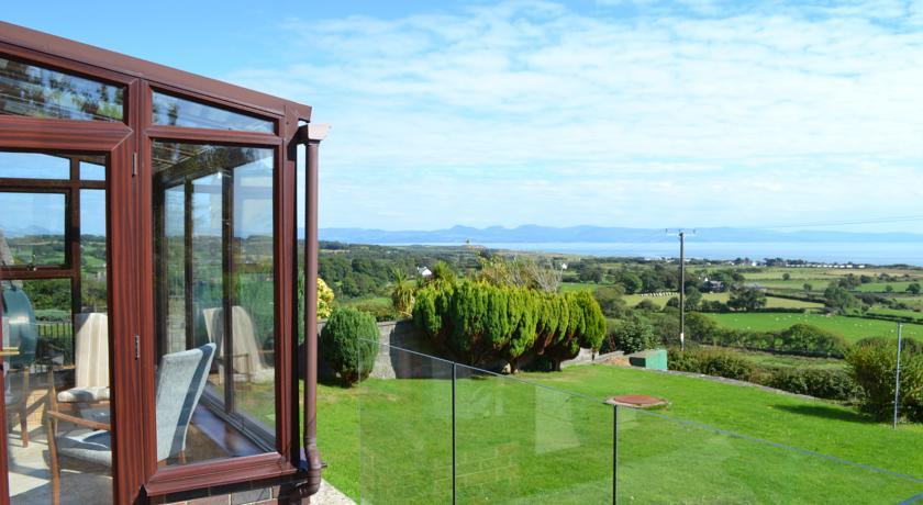 Апартаменты Bryn Hudol, Pwllheli