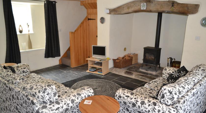 Апартаменты Bryn Aber Bach, Llangybi