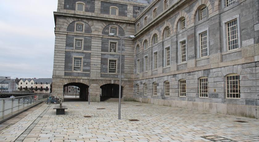 Апартаменты Royal William Yard