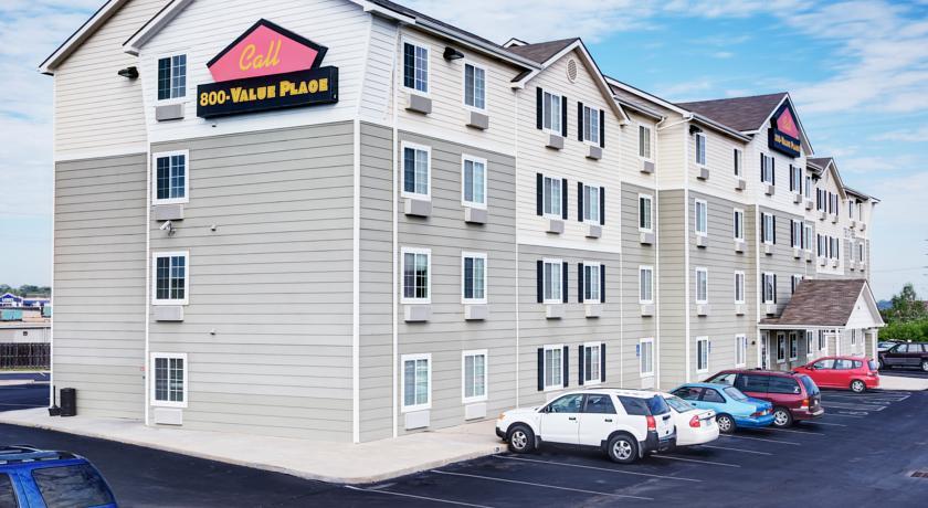 Отель Value Place Topeka