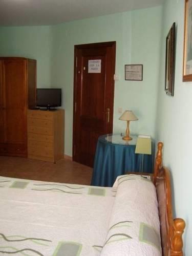 Гостевой дом Hostal Las Tercias
