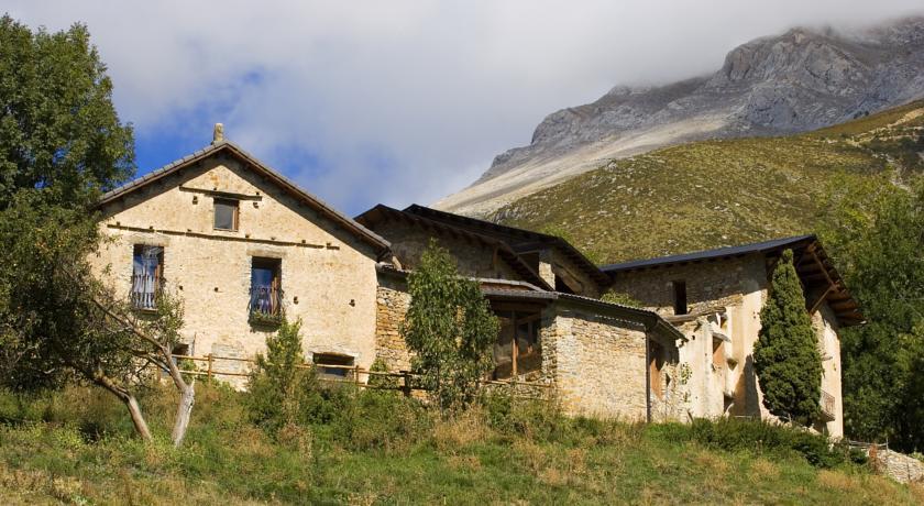 Отель Albergue Casa Fumenal